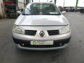 renault megane ii classic berlina del año 2004
