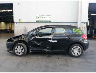 toyota auris del año 2009