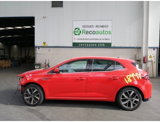 renault megane iv berlina 5p del año 2017
