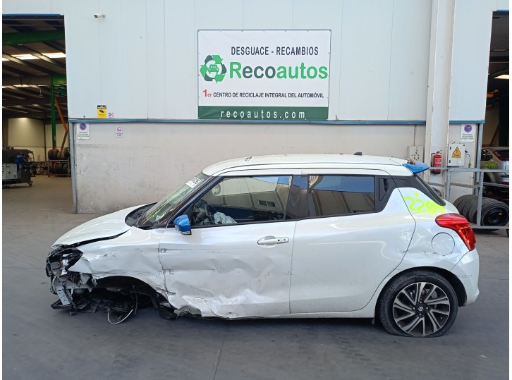 suzuki swift v (az) del año 2022