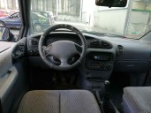 chrysler voyager (gs) del año 2002