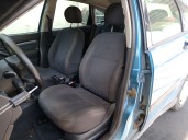 ford focus berlina (cak) del año 2001