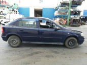opel astra g berlina del año 2000