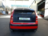 audi a2 (8z0) del año 2004