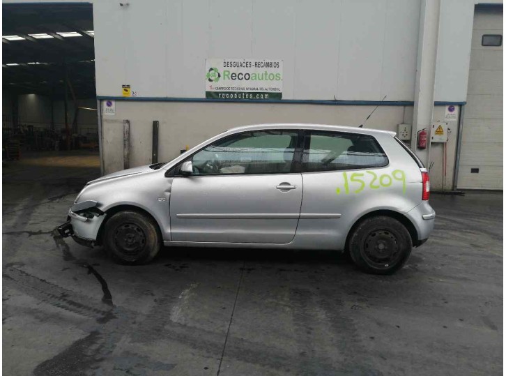 volkswagen polo (9n1) year 2005