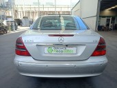 mercedes-benz clase e (w211) berlina del año 2003