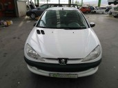 peugeot 206 berlina del año 2000