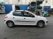 peugeot 206 berlina del año 2000