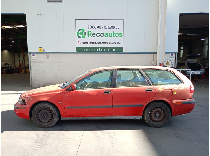 volvo v40 station wagon (645) del año 2002