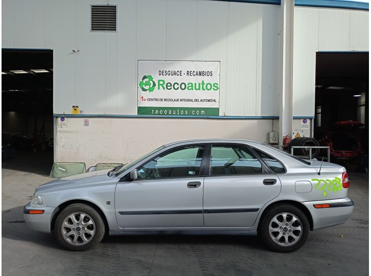 volvo s40 i (644) del año 2000