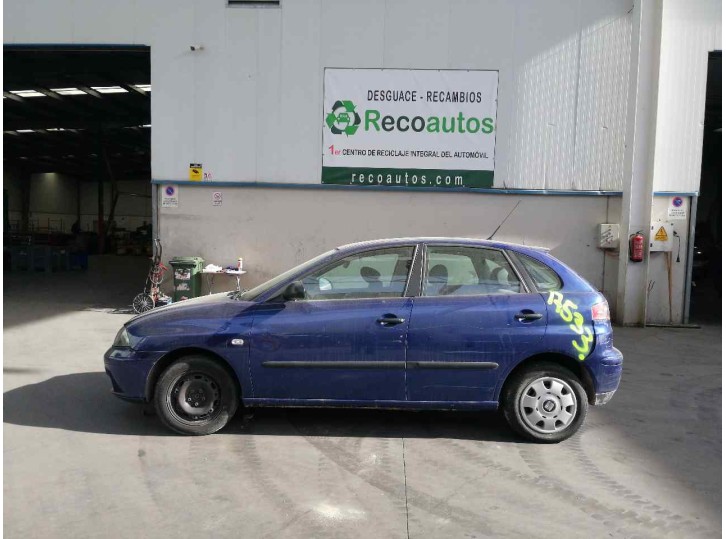 seat ibiza (6l1) del año 2002