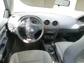 seat ibiza (6l1) del año 2002