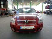 toyota avensis berlina (t25) del año 2004