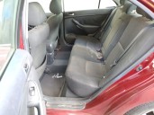 toyota avensis berlina (t25) del año 2004