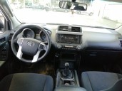 toyota land cruiser (j15) del año 2015