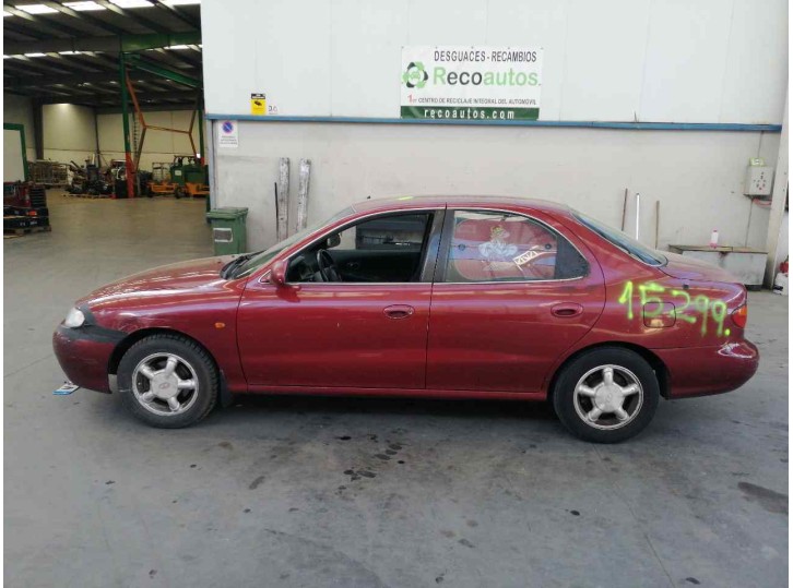 hyundai lantra (j2) del año 1997