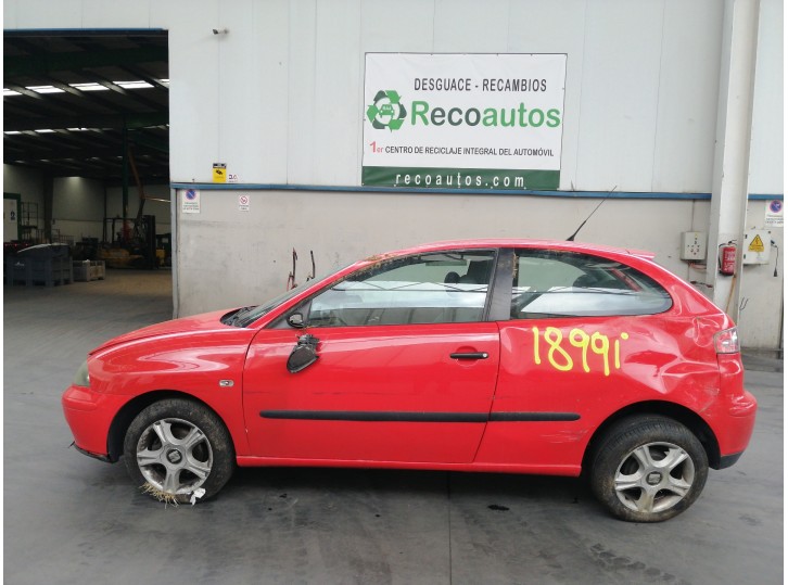 seat ibiza (6l1) del año 2004
