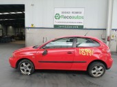 seat ibiza (6l1) del año 2004