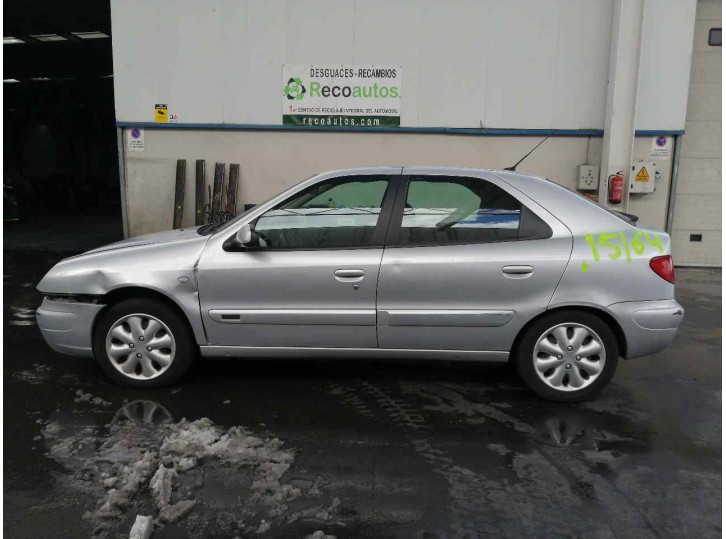 citroën xsara berlina del año 2002