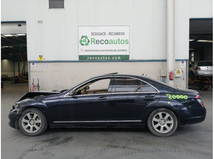 mercedes-benz clase s (w221) berlina del año 2008