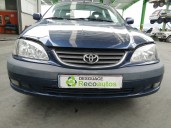 toyota avensis berlina (t 22) del año 2001