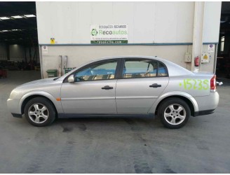 opel vectra c berlina del año 2002