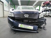 volkswagen passat variant (365) del año 2013