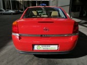 opel vectra c berlina del año 2003