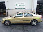 volvo s60 berlina del año 2001