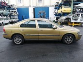 volvo s60 berlina del año 2001