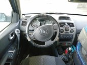 renault megane ii berlina 5p del año 2002