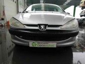 peugeot 206 berlina del año 2000