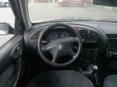 citroën xsara berlina del año 2001