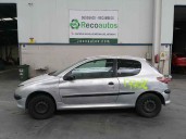 peugeot 206 berlina del año 2002