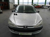 peugeot 206 berlina del año 2002
