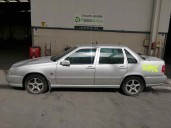volvo s70 berlina del año 2000