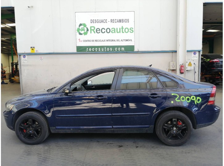 volvo s40 berlina del año 2004