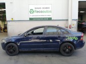 volvo s40 berlina del año 2004