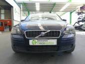 volvo s40 berlina del año 2004