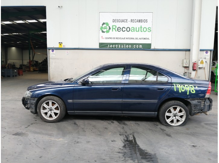 volvo s60 berlina del año 2003