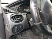 ford focus berlina (cak) del año 1999