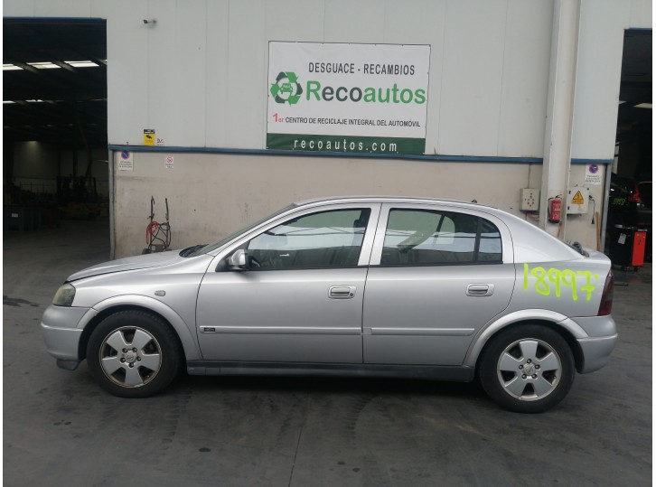 opel astra g sedan from the year 2003