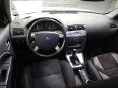 ford mondeo iii sedán (b4y) del año 2004