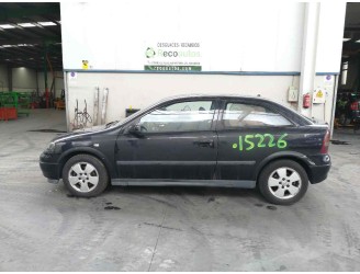 opel astra g berlina del año 2002