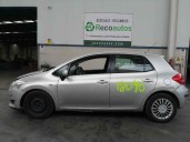 toyota auris del año 2007