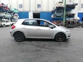 toyota auris del año 2007