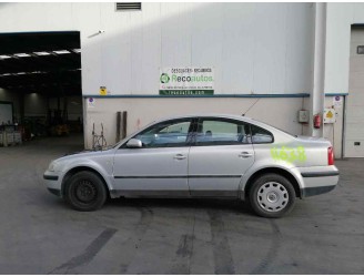 Recambio de salida colector para audi a4 b7 (8ec) 2.5 tdi referencia OEM IAM 059131789G 059131789G  2