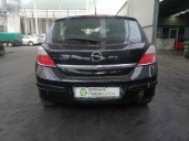 opel astra h berlina del año 2004