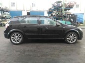 opel astra h berlina del año 2004