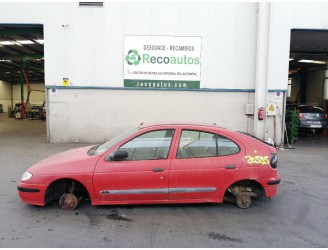 renault megane i berlina hatchback (ba0) del año 1996